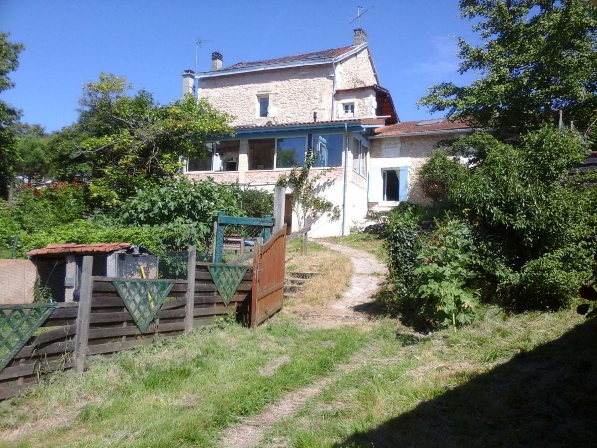 La Maison Bleue Brantome Exterior photo